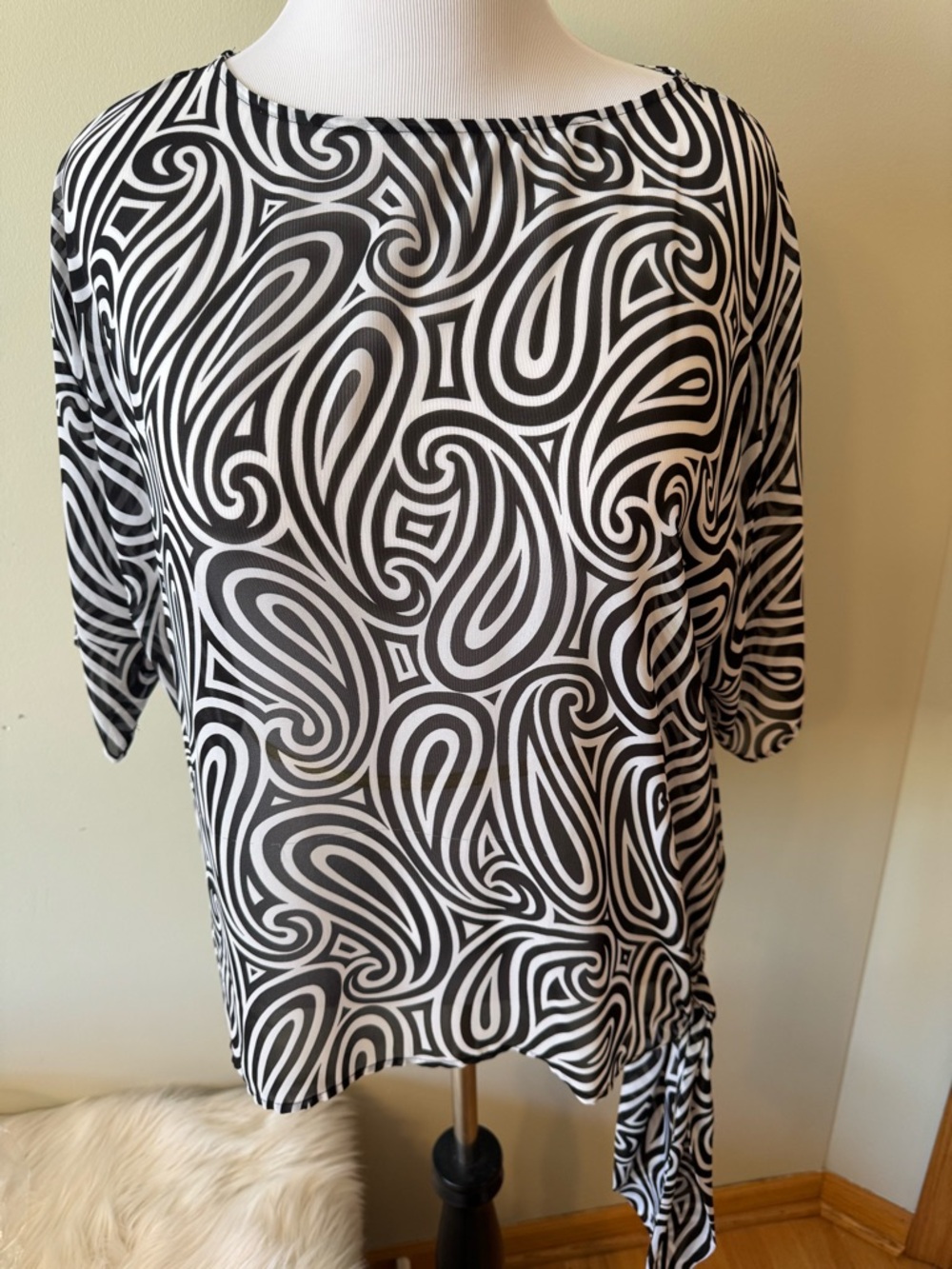 Michael Kors Black and White Swirl Tie-Hem Blouse